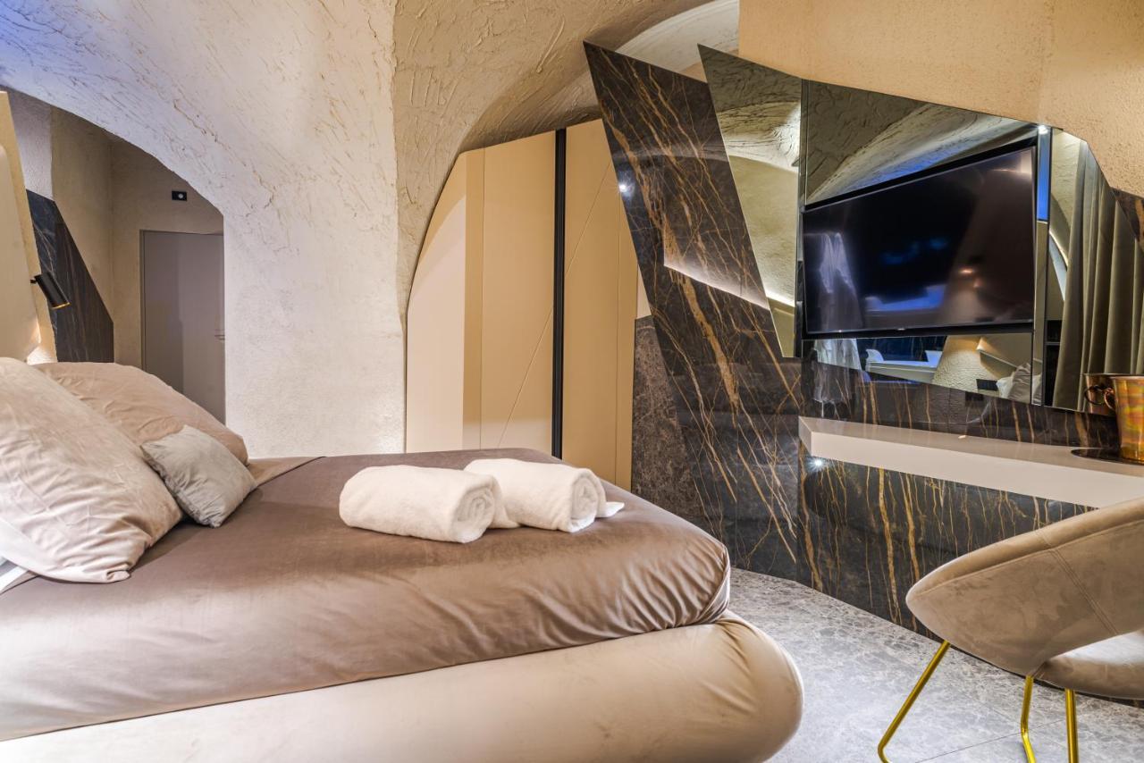 Le Suites Del Duomo Luxury Catania Ngoại thất bức ảnh